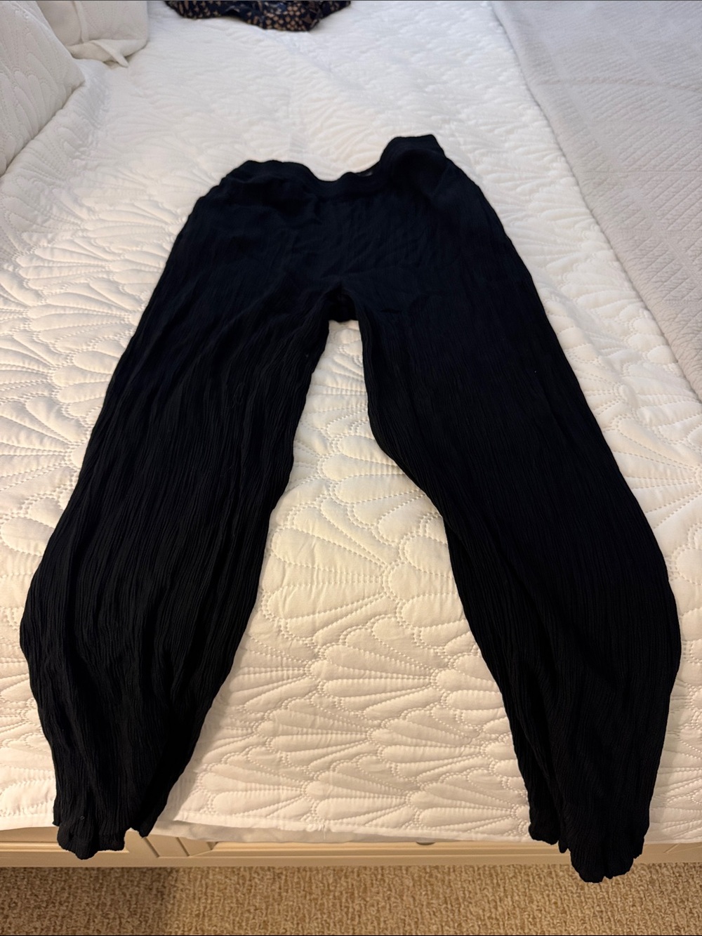 Volcom Black Elastic-Waist Knit Bottoms